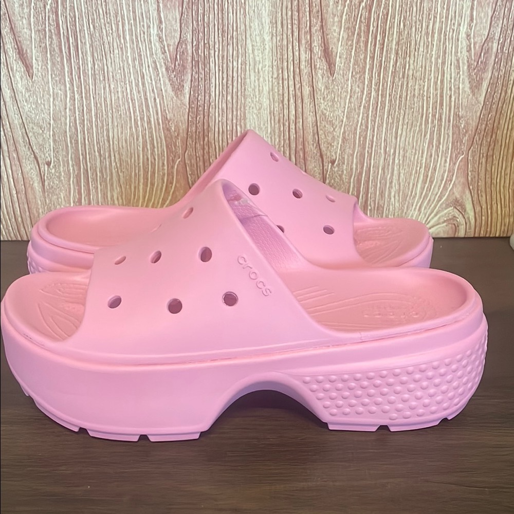 New Women’s CROCS Pink Stomp Slide Platform Sandals - Picture 5 of 9